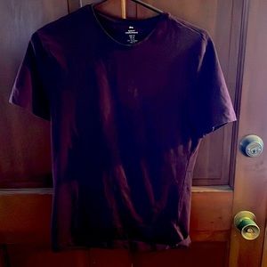 Men’s burgundy H&M slim fit shirt